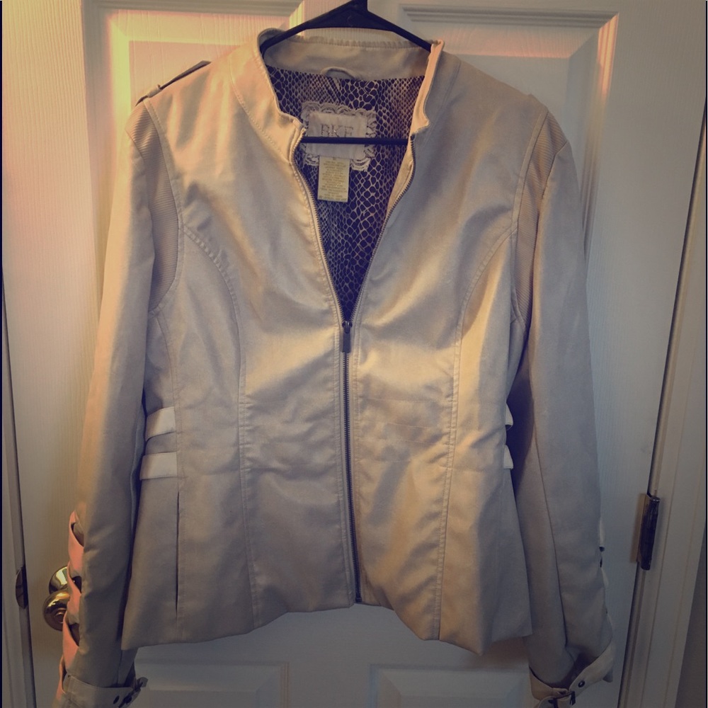 Leather tan BKE jacket with lattice details